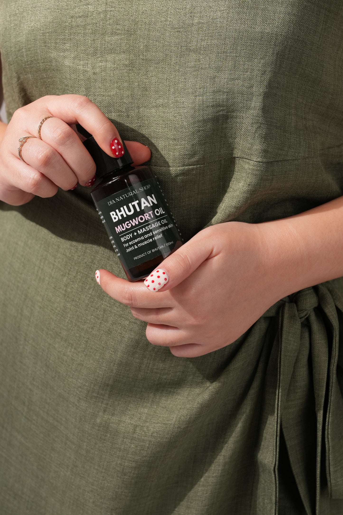 不丹艾草身体按摩油